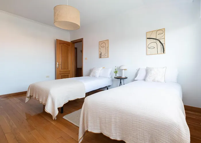 Comesana Villa *